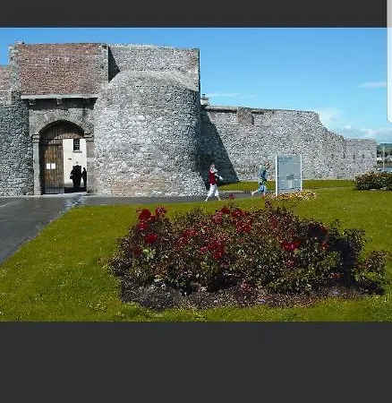 Semesterbostad Hermitage *